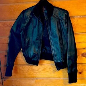 Womens Black Leather boomer jacket Size S